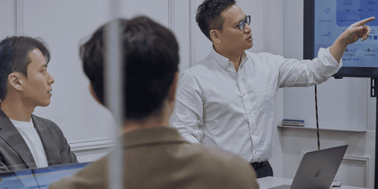파이퍼 메인 배너
